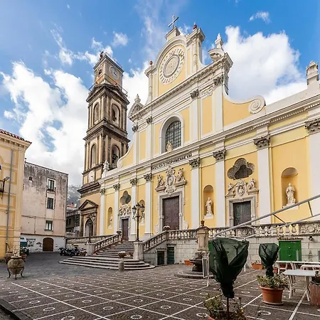 شقة Ninfea مينوري